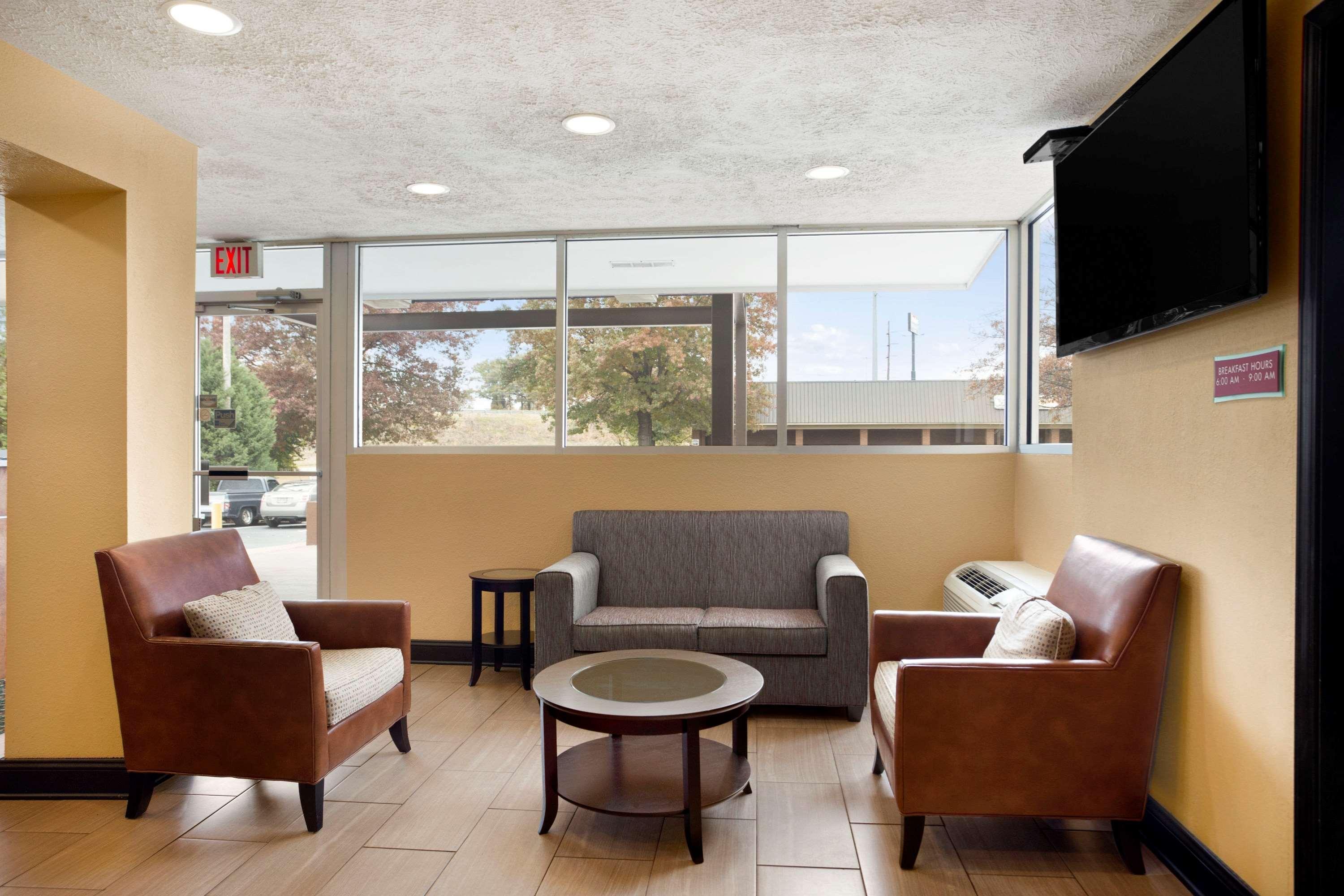 Motel Super 8 By Wyndham Jackson Extérieur photo
