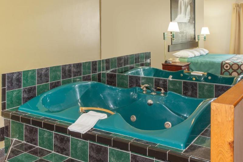 Motel Super 8 By Wyndham Jackson Extérieur photo