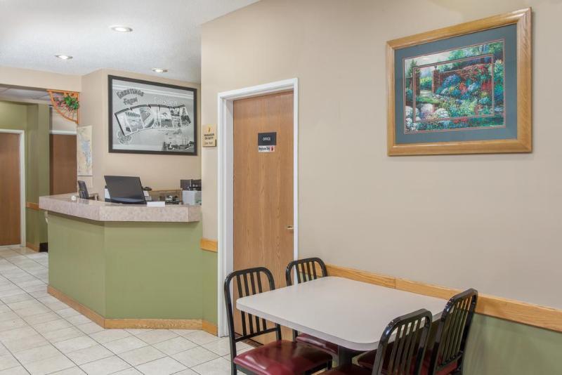 Motel Super 8 By Wyndham Jackson Extérieur photo