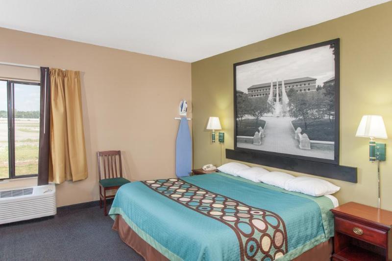 Motel Super 8 By Wyndham Jackson Extérieur photo