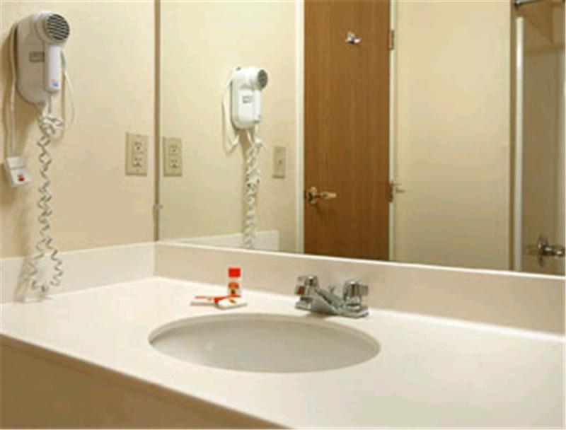 Motel Super 8 By Wyndham Jackson Extérieur photo
